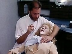 Jennifer Welles e il suo dentista