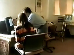 Female office workers spanked by boss (vintage slapping)