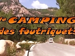 französischer film : le camping des foutriquets