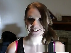 Prego girl with big tits and big nipples Prego girl with big tits and big nipples