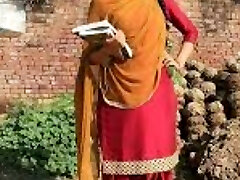 Village doll gonzo fucking vid in clear Hindi audio deshi ladki ki tange utha kar choot faad did Hindi sex video