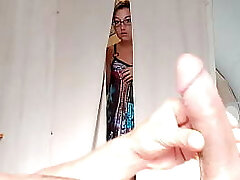 He thought he was alone, his mommy-in-law spotted everything OMG !!! she offers him services... He thought he was alone, his mommy-in-law spotted everything OMG !!! she offers him services...