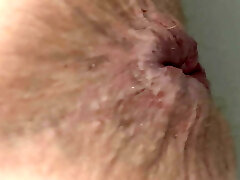 Peeing and opening my dirty bung for you! Shower display off as well!