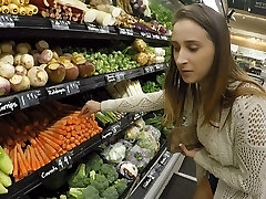 Inspiring senorita visits the supermarket for the insatiable flashing