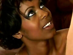 Ebony babe with sweet tits gets cootchie pounded hard by juicy white dick