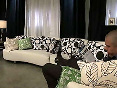 Krissy Lynn and Kendra Secrets love to be fucked