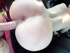 a girl working in a taxi took my rock hard dick