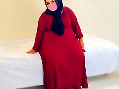 Fucking a Obese Muslim mother-in-law wearing a red burqa & Hijab (Part-Two)