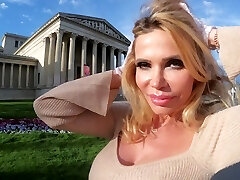 I poked a really horny and mind-blowing blonde MILF