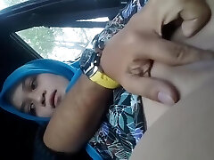 Frigging Hijab Girlfriend In The Car