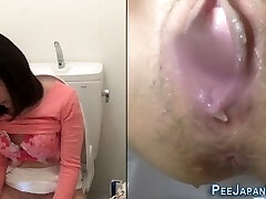 chinese toilet cam masturbation