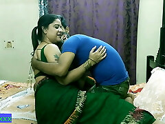 Hot Milf aunty fucking with 2 stepbrother! Nokrani se payer!