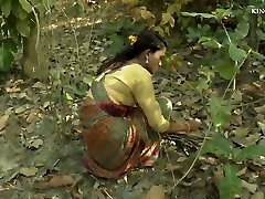 Super sexy desi chicks fucked in forest