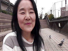 M784G06 A late-blooming modest mature woman who likes her life's very first cheating SEX with AV appearances - serious vaginal shot SEX!