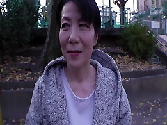 H074G03 A handsome but cute mature damsel loses her libido and makes an AV appearance! Nasty SEX that jiggles the plump body indecently and sprees!