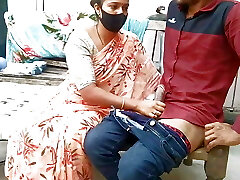 Soniya Maid's dirty vulva fucked hard with gaaliyan by Manager after deep blowage. desi hindi sex video