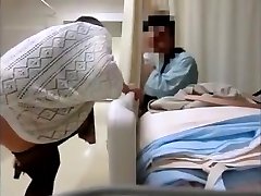जापानी वेश्या अस्पताल में