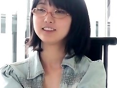 Japanese Glasses Lady Blowjob