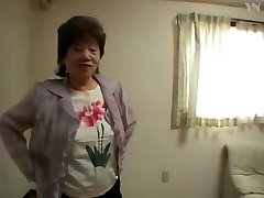 65 Asian Granny Bathtub