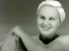 Olga Zhizneva - Strogiy yunosha (1936)