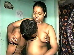 magnificent big mallu aunty