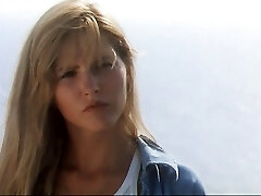 Italian ultra-cutie Moana Pozzi shows her goods