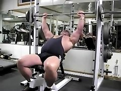 Training with Muscledad