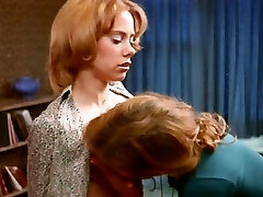 Abigail Leslie Is Back In Town Lesbo Scene