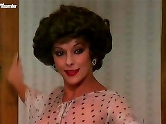 Antique Latina lezzies having some fun in HD Antique Latina lezzies having some fun in HD