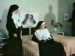 монахини получают непослушный (немецкое)