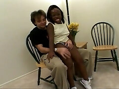 Ebano midget babe dicked duro Ebano midget babe dicked duro