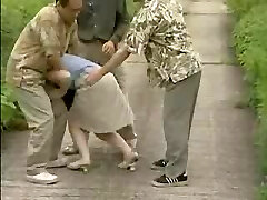 japanische milf gangbang