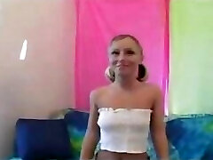 Sesso Con Una Bionda Piccola Persona