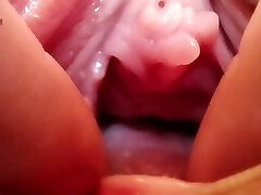 Extraordinary Pussy Close Up. Vaginal dilator