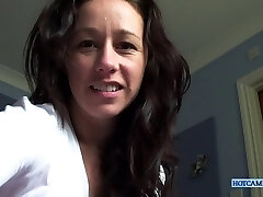 Mom helps you ! Mom helps you !