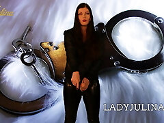 ausbildung zur schwanznutte wetlook leder leggings strapon ausbildung zur schwanznutte wetlook leder leggings strapon