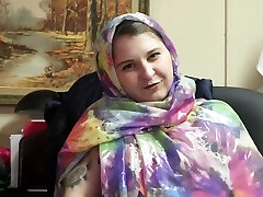 4k Hd Pov Hijab Upskirt Foot Worship! Sliding On Sexy Feetworship - Stockings Stocking And Arabic Goddess