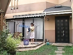 Matura caldo ragazza Giapponese con grandi tette succhia e scopa Matura caldo ragazza Giapponese con grandi tette succhia e scopa