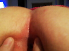 Unexperienced Muschi mit dicken Lippen Unexperienced Muschi mit dicken Lippen