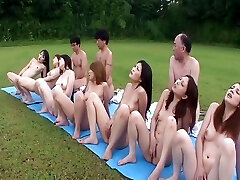 Gang of Japanese Nymphs Blow Few Guys and Get Their Cunts Licked Before Pissing