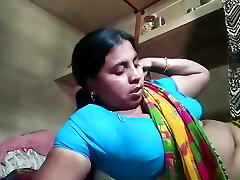 Red-hot wife leaked video Indian hot house wife