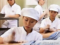 Japanische Krankenschwester arbeiten behaarten penis