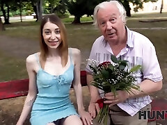 modello attira vecchio maritino a guardare il suo essere scopata con lana bunny e david perry