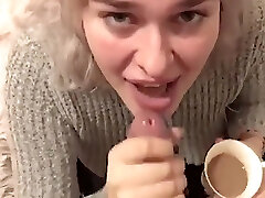 hündin weiß, wie man einen großen schwanz lutscht hündin weiß, wie man einen großen schwanz lutscht