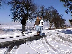 Horny babes sharing a stiff pecker in a savory threesome Horny babes sharing a stiff pecker in a savory threesome