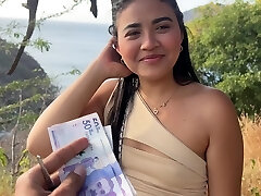 Handsome Tourist Cheats On Her Husband With A Stranger For Currency Handsome Tourist Cheats On Her Husband With A Stranger For Currency