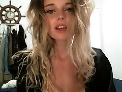 dilettante dolce biondo ragazza suzione cazzo