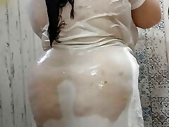 desi bbw paffuto bagno mostra bianco see-through top