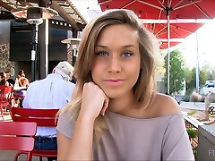 sweet talks con sweetheart kennedy nel caffè