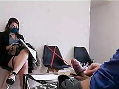 tiro fuori il mio cazzo nel medico & # 039_s sala d'attesa ... si & # 039_s caldo